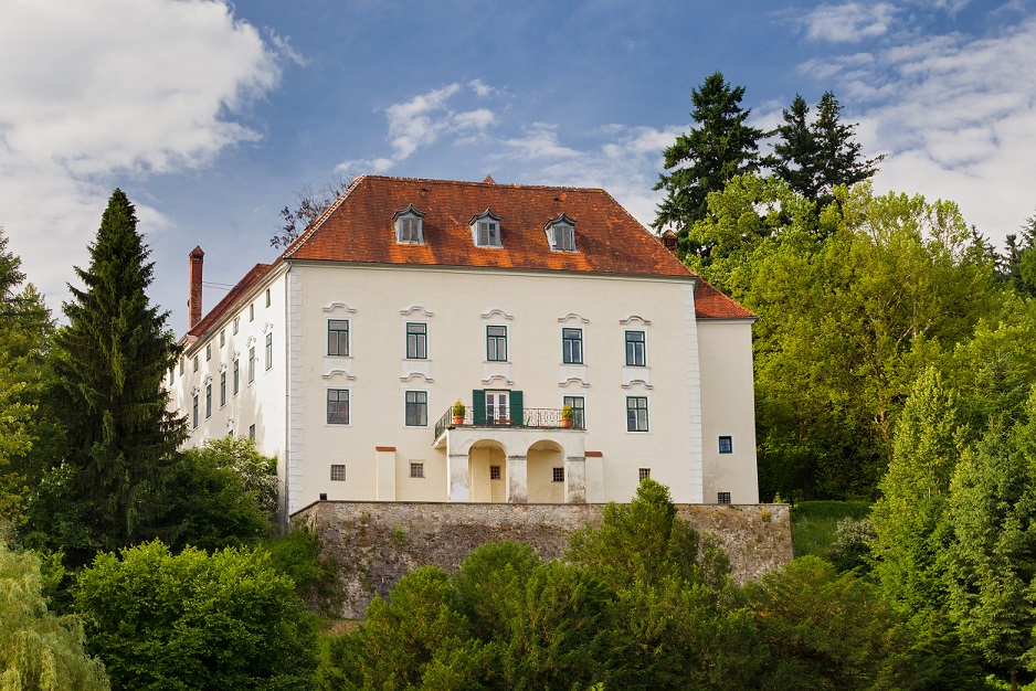 Schloss Ernegg - Auersperg Golf- und Sportanlagen GmbH